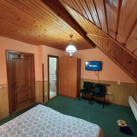 Villa Затишок à Tysovets Extérieur photo