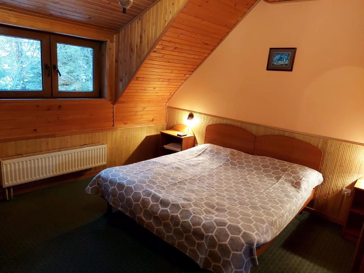 Villa Затишок à Tysovets Extérieur photo